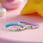 Braccialetto di perline personalizzato multicolore con ciondolo del coniglio dell'equipaggio del cugino con testi di famiglia Gioielli Festa Anniversario Regalo di compleanno per bambini Cugini