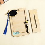 Personalised Tassel Bachelor Hat Wooden Photo Frame with Name and Base Desk Decorarion Class of 2025 Graduation Gift for Graduates