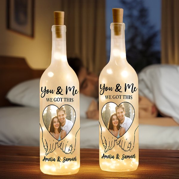 Personlig LED-flasklampa med foto och namn som håller händer Alla hjärtans dag - jubileumsgåva för par