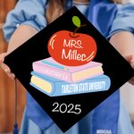 Gepersonaliseerde Appel Boek Naam Afstuderen Cap Topper Decoratie met Graad en Jaar School Afstuderen Gift voor Leraren Afgestudeerden