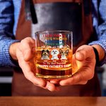 Personalisierte Happy Father's Day Whiskey Glas mit Namen und 1-4 Hunde Home Kitchen Decor Vatertag Geburtstag Geschenk für Hundehalter Weinliebhaber
