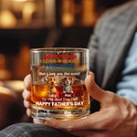 Personalisierte Happy Father's Day Whiskey Glas mit Namen und 1-4 Hunde Home Kitchen Decor Vatertag Geburtstag Geschenk für Hundehalter Weinliebhaber