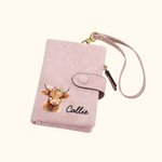 Portafoglio da polso personalizzato in pelle di mucca delle Highlands con portacarte e nome, regalo di compleanno per le donne amanti delle mucche delle Highlands.