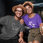 Gepersonaliseerd Multicolor Zodiac Sign Flower Puur Katoenen T-shirt met Naam Dagelijks Thuis Uitje Verjaardagscadeau voor Vrouwen Mannen