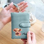 Portafoglio da polso personalizzato in pelle di mucca delle Highlands con portacarte e nome, regalo di compleanno per le donne amanti delle mucche delle Highlands.