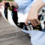 Gepersonaliseerde Zachte Sneldrogende Strandlaken met Kleurrijke Zonnebril Patroon en Naam Vakantie Strandaccessoires Cadeau voor Familie