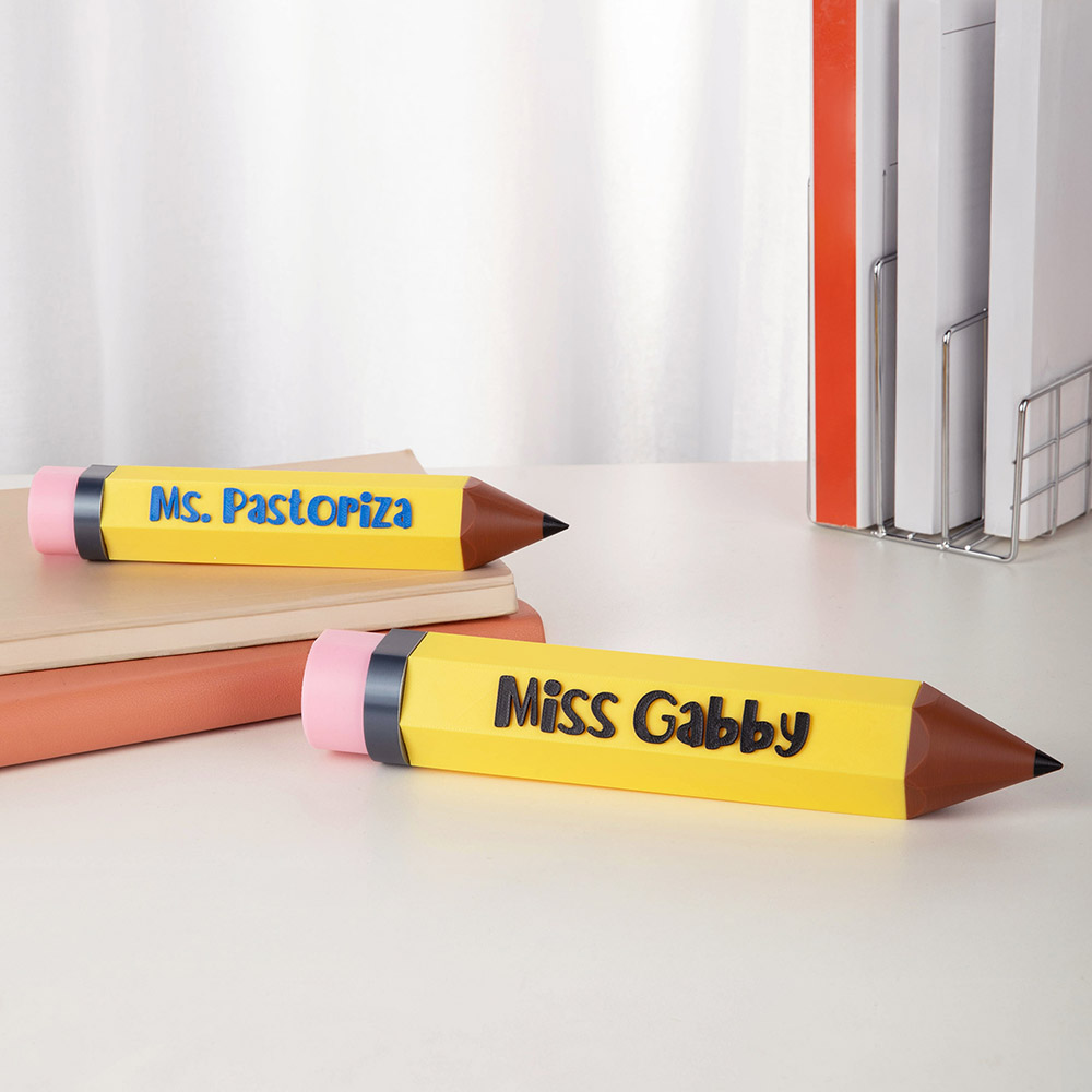 Plaque porte-nom personnalisée multicolore imprimée en 3D Décoration de bureau Journée des enseignants Cadeau d'appréciation pour l'enseignant