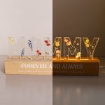 Personalisierte Geburt Blume Titel LED-Nachtlicht mit 1-12 Kind Namen und hölzerne Basis Home Decor Muttertag Geburtstag Geschenk für Mama Oma