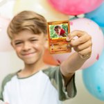 Personalisierte Lustige Klassische TCG Poke Karte mit Foto und Schutzhülle Sammelkartenspiel Geburtstagsgeschenk für Kinder Freunde Paare Poké-Fans