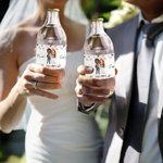 Personalized Cartoon Bride and Groom Water Bottle Label Stickers with Name and Wedding Date Wedding Anniversary Decor for Newlyweds Couple
