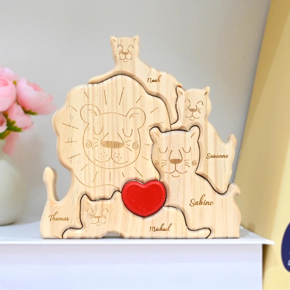 Puzzle en Bois Personnalisé avec  2-5 Noms et Texte Gravés Style Famille des Lions Décoration Maison Cadeau Anniversaire pour Famille