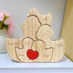Puzzle in legno personalizzato tema famiglia di anatre con cuore rosso e 2-5 nomi decor da scrivania regalo di compleanno e anniversario per famiglia