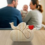 Puzzle in legno personalizzato tema balena che si abbracciano con cuore rosso e 2-5 nomi decor da scrivania regalo di festa della mamma per famiglia