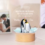 Personalisierte Sie sind mein Pinguin LED-Nachtlicht mit Namen und hölzerne Basis Raumdekoration Geburtstag Valentinstag Jahrestag Geschenk für Ehepaar