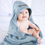 Personligt broderat namn Coral Fleece Hooded Handduk Sommar Pool Bad Essential Baby Shower Födelsedagspresent för barn