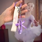 Portachiavi a cuore con scarpette da balletto personalizzato con nome ricamato multicolore accessorio per zaino e borse regalo per ballerine