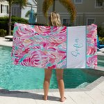 Asciugamano da spiaggia personalizzato in microfibra con nome e motivo fiore acquerellato regalo ideale di compleanno ed estate per donne