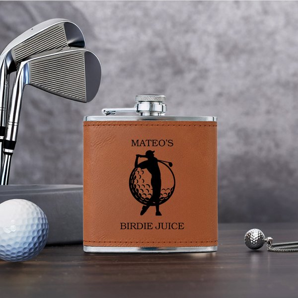 Bouteille de liqueur en cuir PU personnalisée avec nom pour la fête des pères Cadeau d'anniversaire pour les hommes d'honneur Amoureux du golf