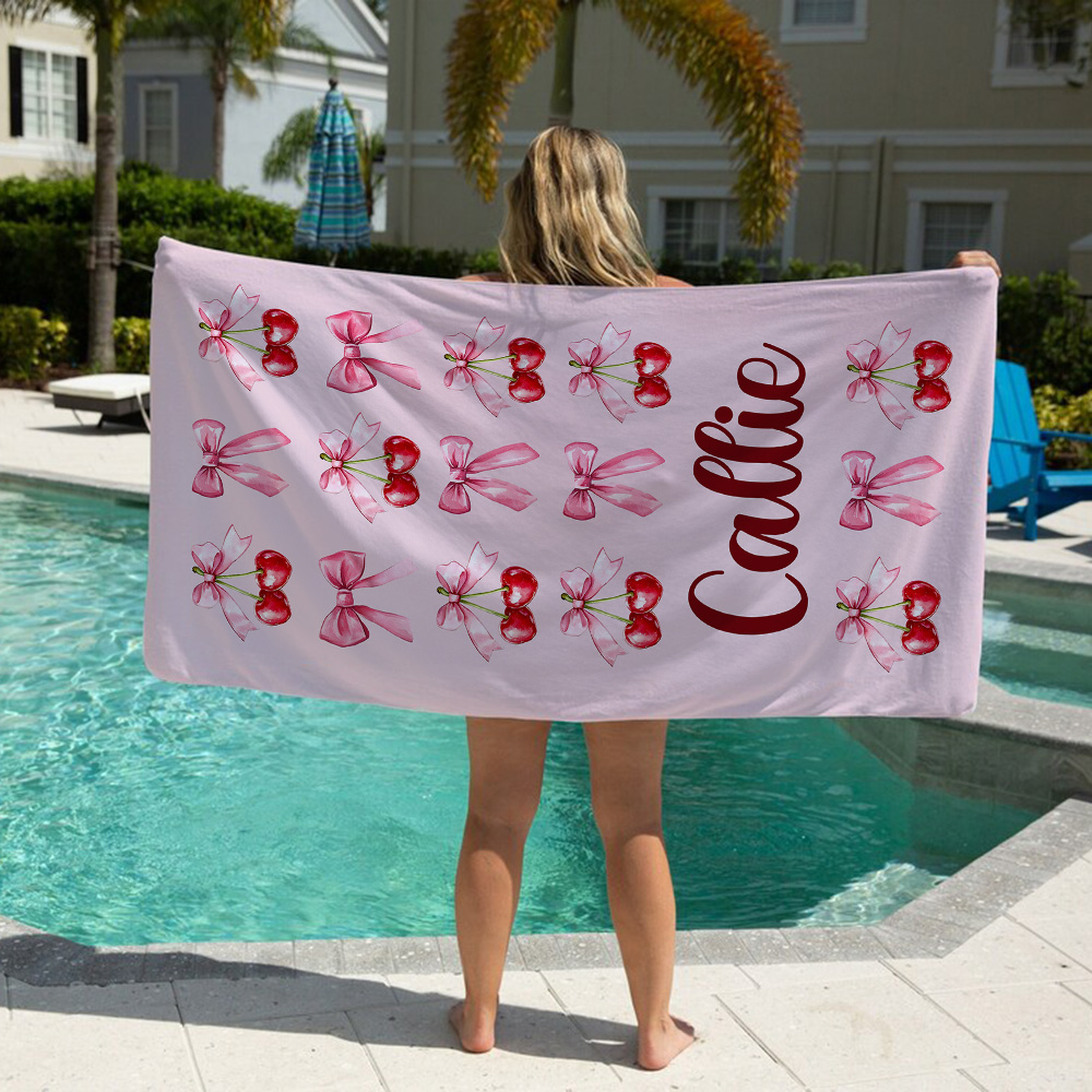 Serviette de plage surdimensionnée personnalisée Cherry Coquette Bow Name Quick Dry Summer Vacation Essential Birthday Gift for Women Girls