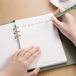 Gepersonaliseerd Communiekruis Naam Tekst Datum PU Leren Dagboek Notitieboekje met Pen en 160 Gelinieerde Pagina's Verjaardag Gebed Religieus Geschenk voor Christenen