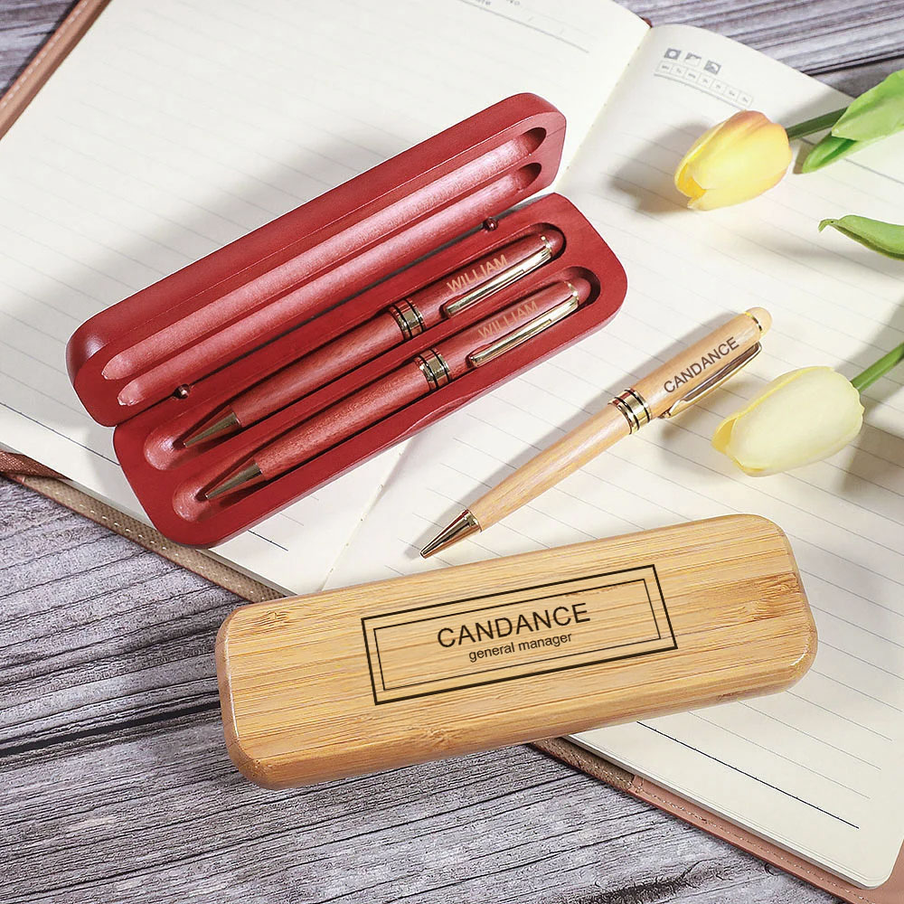 Stylo à bille et étui en bois personnalisé avec texte gravé Cadeau d'anniversaire pour un employé, un collègue ou un patron