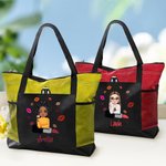 Gepersonaliseerde Cartoon Fashion Girl Lipstick Design grote draagtas met naam en mesh Pocket Travel Essentials Verjaardagscadeau voor vrouwen