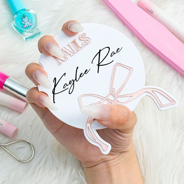 Personalised Bow Name Acrylic Nailfie Disc Social Media Photo Display Beauty Salon Opening Gift for Manicurists Nail Artists
