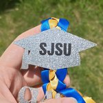 Personalized Two-colored Ribbon Braided Lei with Glitter Grad Cap Tag and Name Class of 2025 Graduation Gift for Graduates