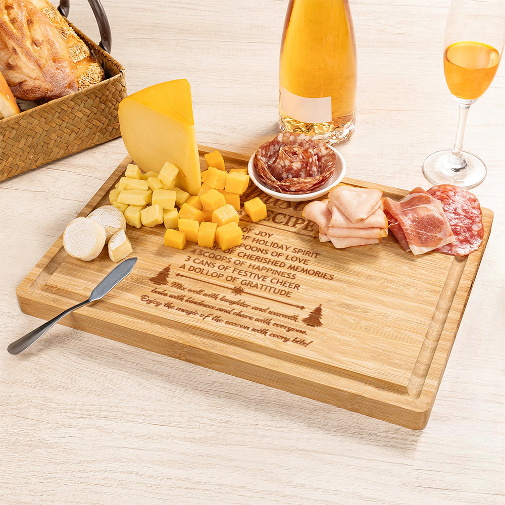 Planche à découper personnalisée en bambou avec rainure pour jus de fruits Cadeau de mariage pour la famille et les amis