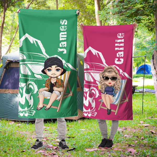 Personalisiertes Wohnmobil Cartoon Camping Charakter Strandtuch mit Namen Schnelltrocknend Sommer Reise Urlaub Geschenk für Camper Outdoor-Enthusiast