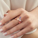Personalisierte Honeycomb 1-12 Geburt Blume Ring mit eingraviertem Text zierlichen Schmuck Geburtstag Muttertag Braut Dusche Geschenk für Frauen