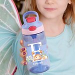 Bottiglia d'acqua per bambini da 16 oz con nome e cannuccia in silicone, regalo di compleanno per ragazzi e ragazze.