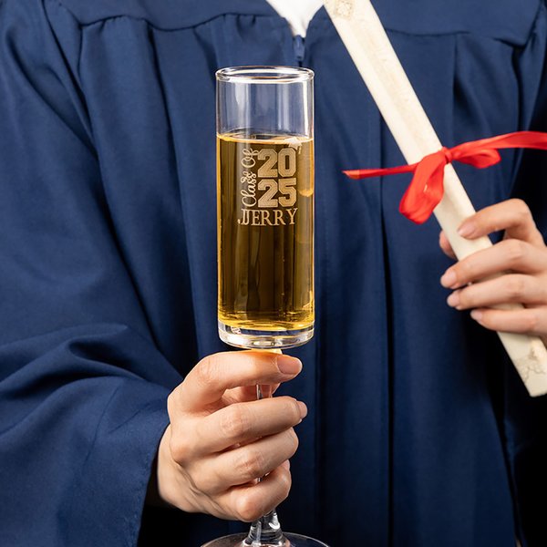 Personalized Class of 2025 Graduation Cap Champagne Glass with Year and Name Party Dinner Accessories Celebration Graduation Gift for Graduates