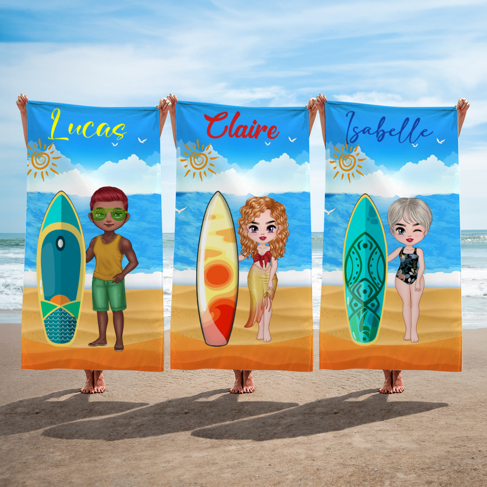 Serviette de Plage Personnalisée avec Personnage de Dessin Animé Planche de Surf et Nom Cadeau Anniversaire Vacances d'Été pour Homme Femme