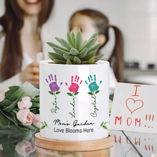 Personalised Colorful Kid 1-12 Palm Mom's Garden Flower Ceramic Plant Pot with Name and Bamboo Base Mother's Day Gift for Mom Grandma