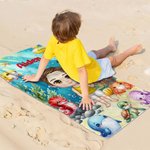 Serviette de Plage Personnalisée avec Personnage de Dessin Animé et Nom Thème Océan Cadeau Voyage Anniversaire Fête à la Plage pour Famille