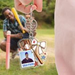 Llavero acrílico personalizado con foto de béisbol y nombre del equipo Día del partido Regalo de cumpleaños para los amantes del deporte
