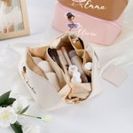Bolsa de maquillaje de piel de PU con nombre para niña de ballet en 3D personalizada Accesorios de viaje portátiles Regalo de cumpleaños para niñas bailarinas