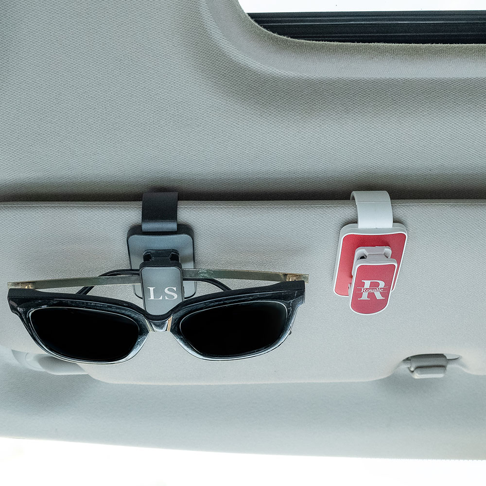 Porte-lunettes de soleil personnalisé multicolore Monogrammed Sun Visor Clip Birthday Anniversary New Car Gift for Car Owner
