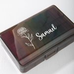 Personalisierte Geburt Blume Regenbogen-farbigen tragbaren wöchentlichen Pille Organizer Box mit Namen Medikation Lagerung täglich Reise Geschenk für Familie Freunde