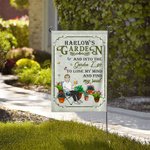 Personalized Cartoon Character Plant Flower Garden Flag with Name Garden Decorations Parents' Day Gift for Mom Grandma Family Gardening Lovers