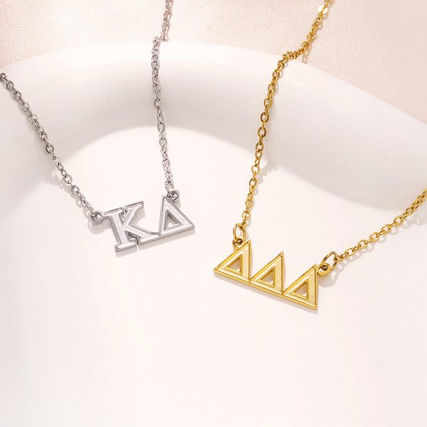 Personalisierte Minimalistische Griechischen Buchstaben Halskette Schmuck Schwesternschaft Geschenk für Damen Mädchen | Callie × Affinity Licensing