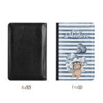 Portapassaporto personalizzato in pelle PU del piccolo orso pilota con nome Regalo di compleanno, vacanze estive e vacanze per gli amanti dei viaggi.