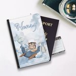 Portapassaporto personalizzato in pelle PU del piccolo orso pilota con nome Regalo di compleanno, vacanze estive e vacanze per gli amanti dei viaggi.