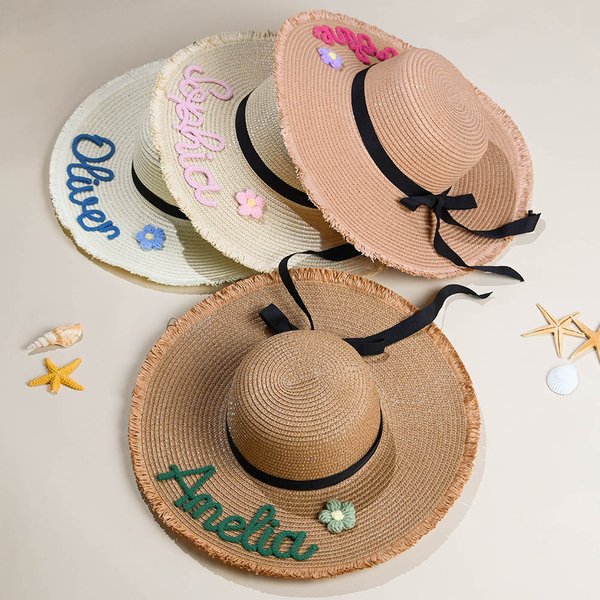 Chapeau de plage tressé avec nom Accessoire d'été Anniversaire Vacances Lune de miel Cadeau pour femmes