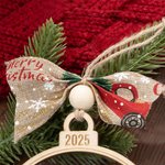 Flocon de Neige Personnalisé Chien Chat Ange 3D Globe de Neige en bois avec 1-10 Noms Année Texte Cadeau de Noël pour Famille Amis