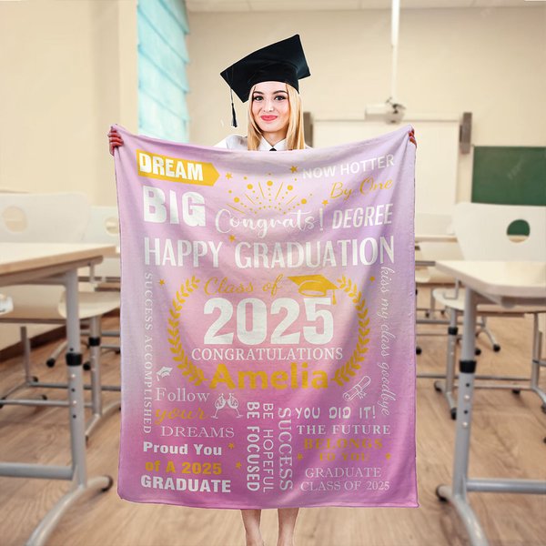 Personalisierte Happy Graduation weiche Decke mit Namen und Jahr Raumdekoration Geburtstag Graduierung Geschenk für Absolventen