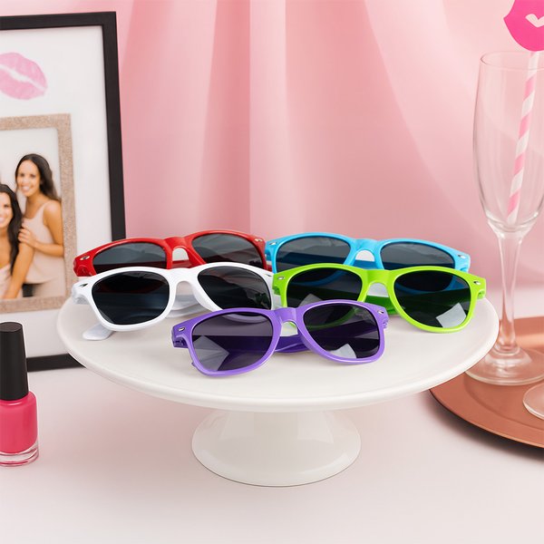 Personalisierte Mehrfarbige Sonnenbrille mit Text Gravur 10er Set Hochzeit Junggesellenabschied Party Foto-Requisiten für Klub Verrein Party-Liebhaber