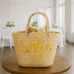 Gepersonaliseerde handgemaakte Boheemse Straw Drawstring Bucket Bag met naam Travel Beach Wedding Party Gift voor vrouwen