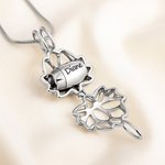 Fiore di loto personalizzato con mini urna per le ceneri Collana per la cremazione Regalo commemorativo di simpatia per la perdita di una persona cara